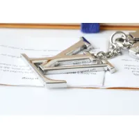 $25.00 USD Louis Vuitton LV Key Holder And Bag Buckle #1425354