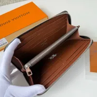 $85.00 USD Louis Vuitton AAA Quality Long Wallets #1425373