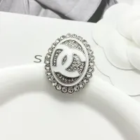 $29.00 USD Chanel Brooches For Women #1425374