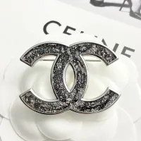 $34.00 USD Chanel Brooches For Women #1425381