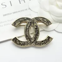 $34.00 USD Chanel Brooches For Women #1425382