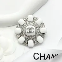 $36.00 USD Chanel Brooches For Women #1425383
