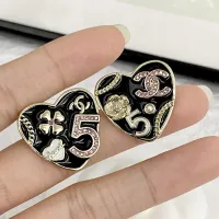 $29.00 USD Chanel Earrings For Women #1425396