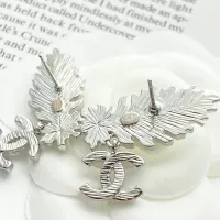 $29.00 USD Chanel Earrings For Women #1425574