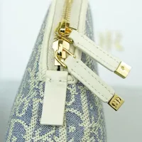 $80.00 USD Christian Dior AAA Quality Cosmetic Pouches #1425657