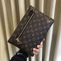 $60.00 USD Louis Vuitton AAA Man Pouches #1425705