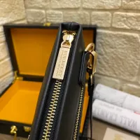 $64.00 USD Burberry AAA Man Pouches #1425712