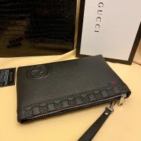 $64.00 USD Gucci AAA Man Pouches #1425725