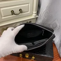 $68.00 USD Louis Vuitton AAA Man Pouches #1425730