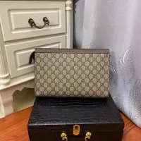 $64.00 USD Gucci AAA Man Pouches #1425839
