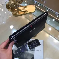 $64.00 USD Gucci AAA Man Pouches #1425841