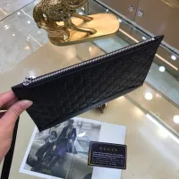 $64.00 USD Gucci AAA Man Pouches #1425844