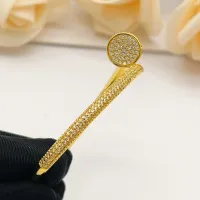 $38.00 USD Cartier bracelets In Gold #1425849