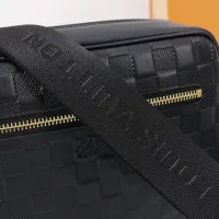 $88.00 USD Louis Vuitton AAA Man Messenger Bags #1425862