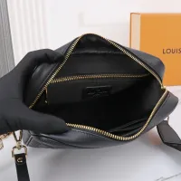 $88.00 USD Louis Vuitton AAA Man Messenger Bags #1425862