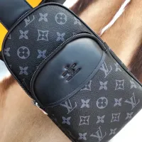 $72.00 USD Louis Vuitton AAA Man Messenger Bags #1425871