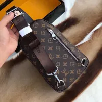 $72.00 USD Louis Vuitton AAA Man Messenger Bags #1425872