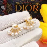 $25.00 USD Christian Dior Earrings For Women #1425999