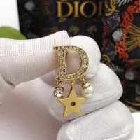 $25.00 USD Christian Dior Earrings For Women #1426028