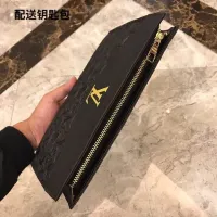 $64.00 USD Louis Vuitton AAA Man Pouches #1426045