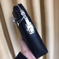 $64.00 USD Louis Vuitton AAA Man Pouches #1426047