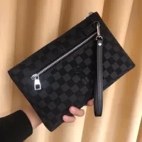 $64.00 USD Louis Vuitton AAA Man Pouches #1426051