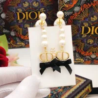$25.00 USD Christian Dior Earrings For Women #1426056