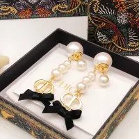 $25.00 USD Christian Dior Earrings For Women #1426056