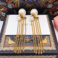 $25.00 USD Christian Dior Earrings For Women #1426058
