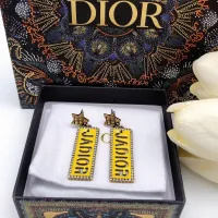 $25.00 USD Christian Dior Earrings For Women #1426092