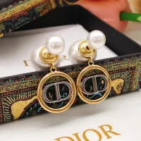 $25.00 USD Christian Dior Earrings For Women #1426112