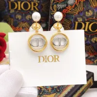$25.00 USD Christian Dior Earrings For Women #1426112