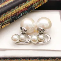 $27.00 USD Christian Dior Earrings For Women #1426121