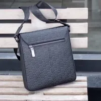 $92.00 USD Gucci AAA Man Messenger Bags #1426122