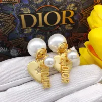 $25.00 USD Christian Dior Earrings For Women #1426154