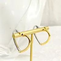 $32.00 USD Celine Earrings For Women #1426202