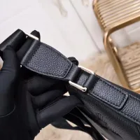 $88.00 USD Louis Vuitton AAA Man Messenger Bags #1426209