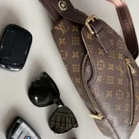 $76.00 USD Louis Vuitton AAA Man Messenger Bags #1426214