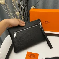 $64.00 USD Hermes AAA Man Pouches #1426224