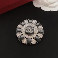 $36.00 USD Chanel Brooches For Women #1426332