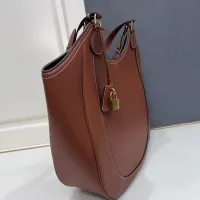 $98.00 USD Celine AAA Quality Shoulder Bags For Women #1426499