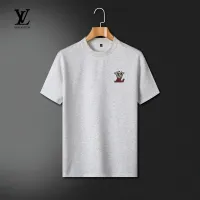 $64.00 USD Louis Vuitton LV Tracksuits Short Sleeved For Men #1426563