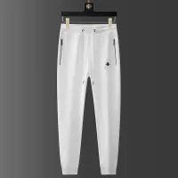 $85.00 USD Gucci Tracksuits Long Sleeved For Men #1428845