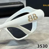 $25.00 USD Balenciaga Fashion Sunglasses #1429823