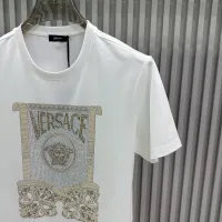 $76.00 USD Versace T-Shirts Short Sleeved For Unisex #1430529