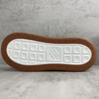 $132.00 USD Louis Vuitton Casual Shoes For Women #1431654