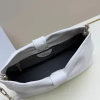 $102.00 USD Christian Dior AAA Quality Messenger Bags For Women #1431820