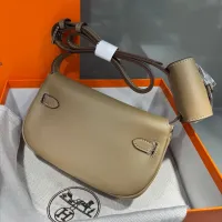 $88.00 USD Hermes AAA Quality Messenger Bags For Women #1432013
