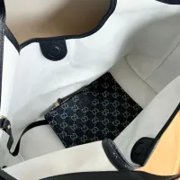 $82.00 USD Gucci AAA Quality Handbags #1432168