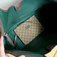 $82.00 USD Gucci AAA Quality Handbags #1432170